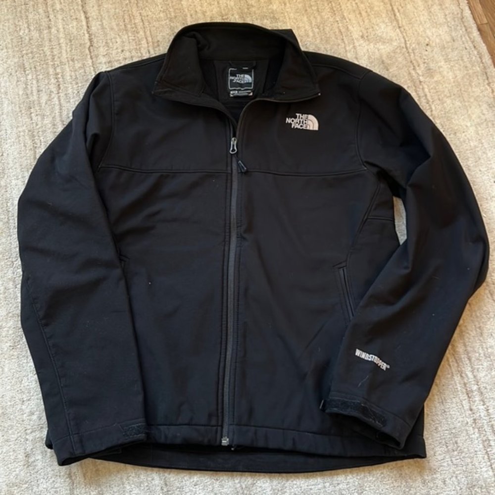 The North Face Black Men’s Medium Windstopper Jacket